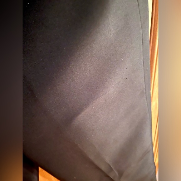 Bloomingdale’s Silk Black Slacks Pants Zip Button Size 10 P Sleek Witchy Vampire - Picture 13 of 13
